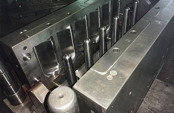 醫(yī)用塑料瓶.jpg